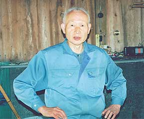第九代岩野市兵さん